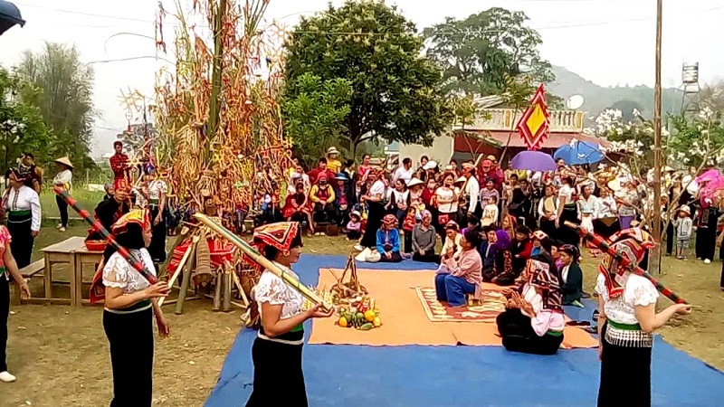 Trải nghiệm Lễ hội cầu mưa của dân tộc Thái ở Sơn La